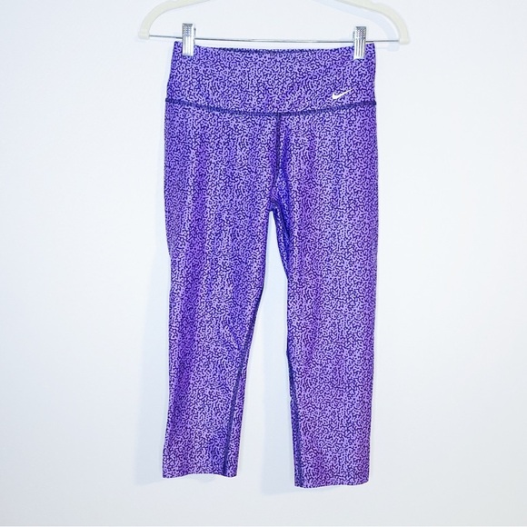 Nike - Purple Printed Crop Leggings - Picture 1 of 3